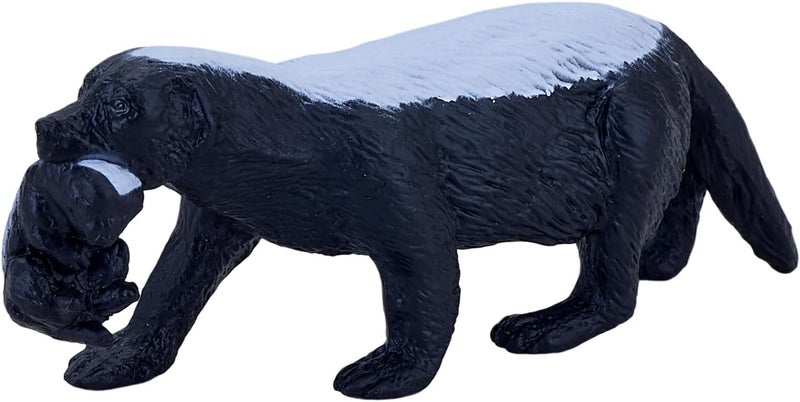 MOJO Honey Badger Female with cub Toy Figure - Image 3